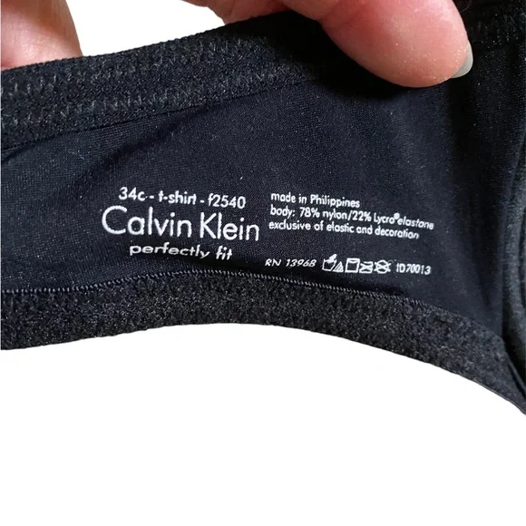Calvin Klein t-shirt bras - Picture 6 of 8